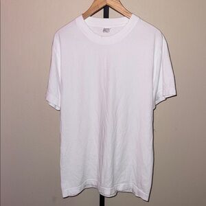 Everybody World Classic White Reclaimed Cotton Trash Tee T-Shirt Men’s Size M